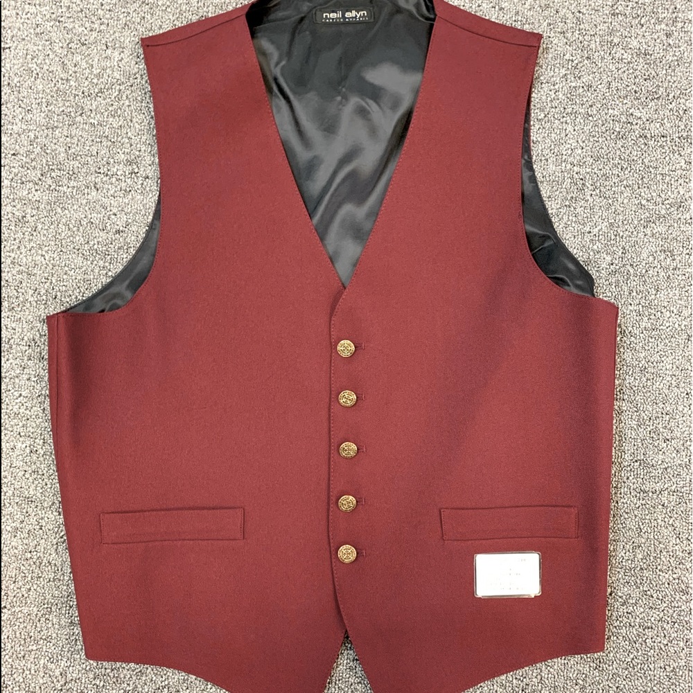 NWT Men’s Full Back Vest